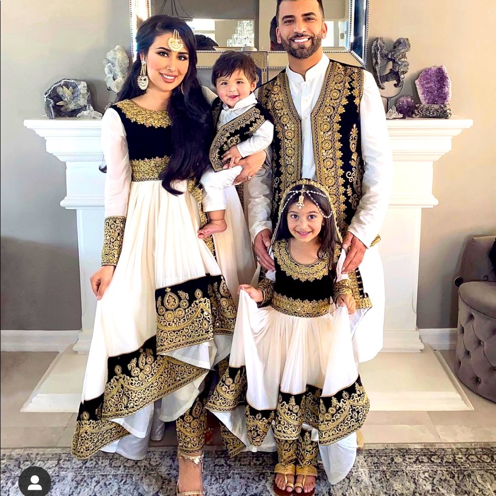 DressyourFace Afghan Outfit Brand new never worn